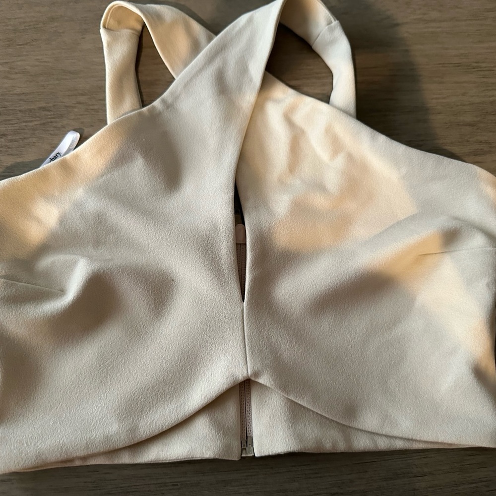 Zachary beige crop top
